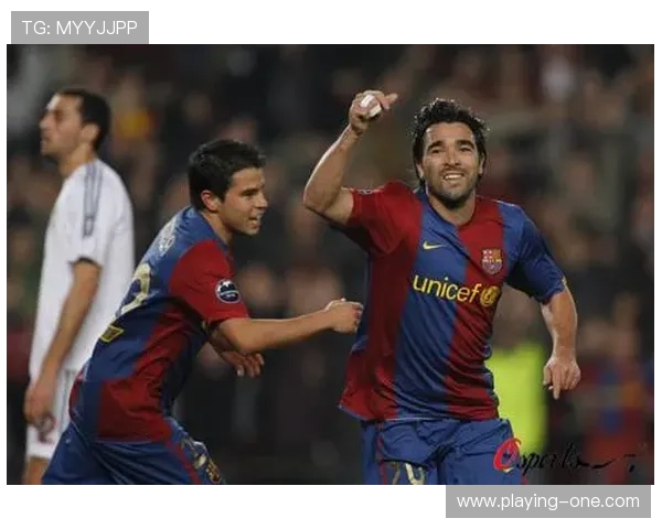 足球明星手机壁纸精选 多款高清壁纸让你随时随地感受足球魅力