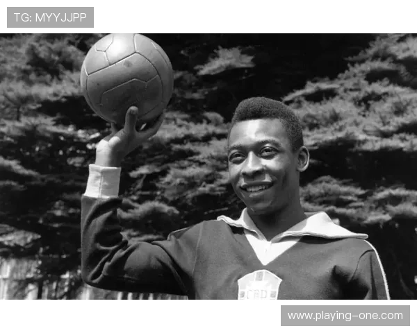 足球明星背后的故事:从贫民窟到巅峰的成长之路与奋斗历程 足球明星背后的故事:从贫民窟到巅峰的成长之路与奋斗历程